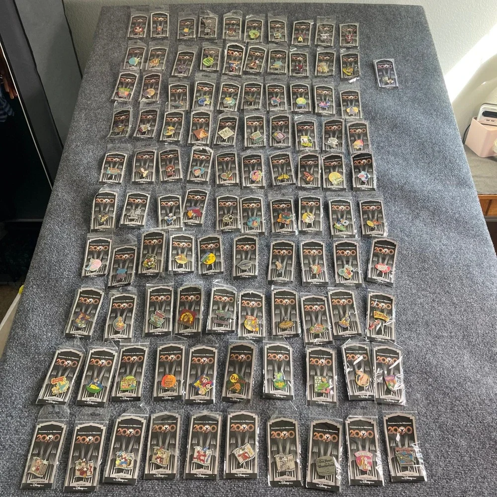 Disney Countdown to the Millennium 101 Pin‎ Complete set W Orig Receipts & Bags